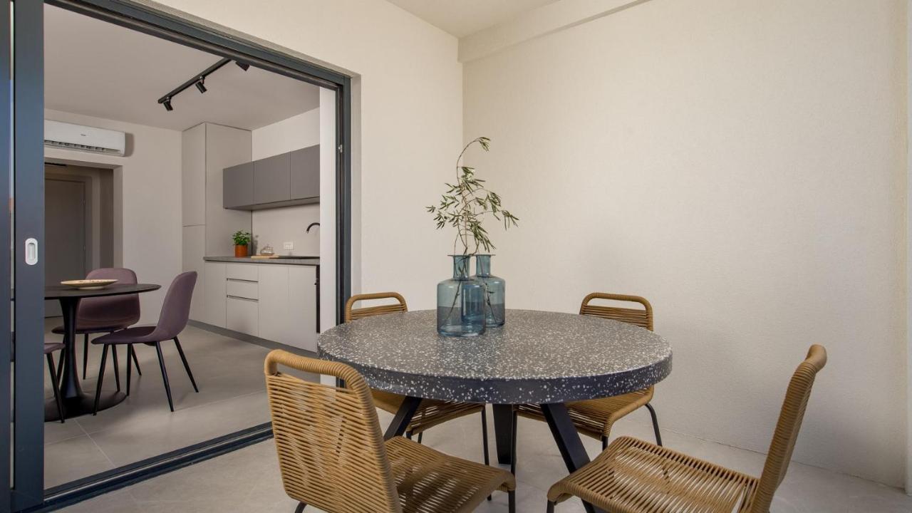 Apartments Villa Frankola With Swimming Pool Crikvenica Eksteriør billede